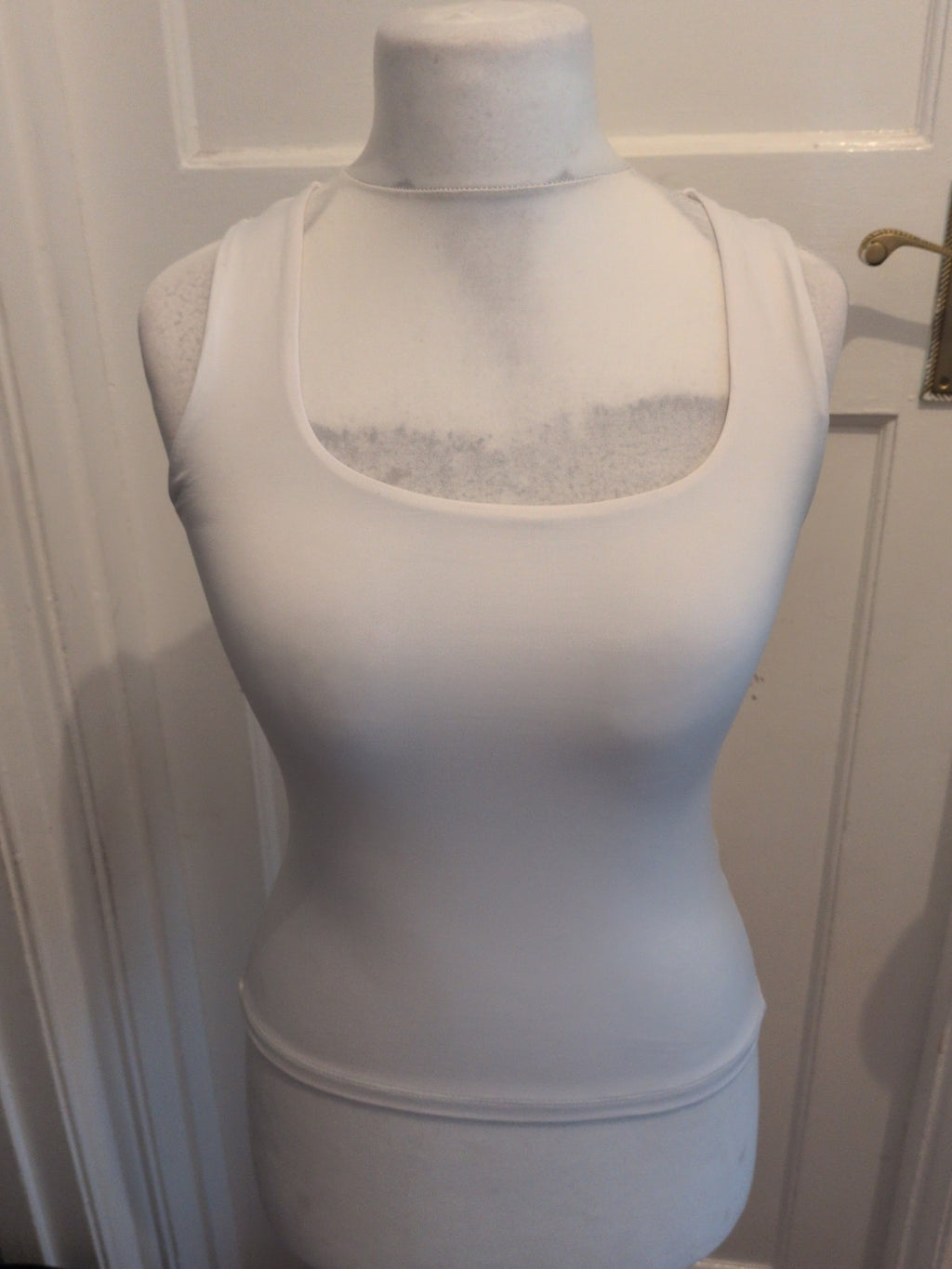 The Set Small White Square Neck Sleeveless Top