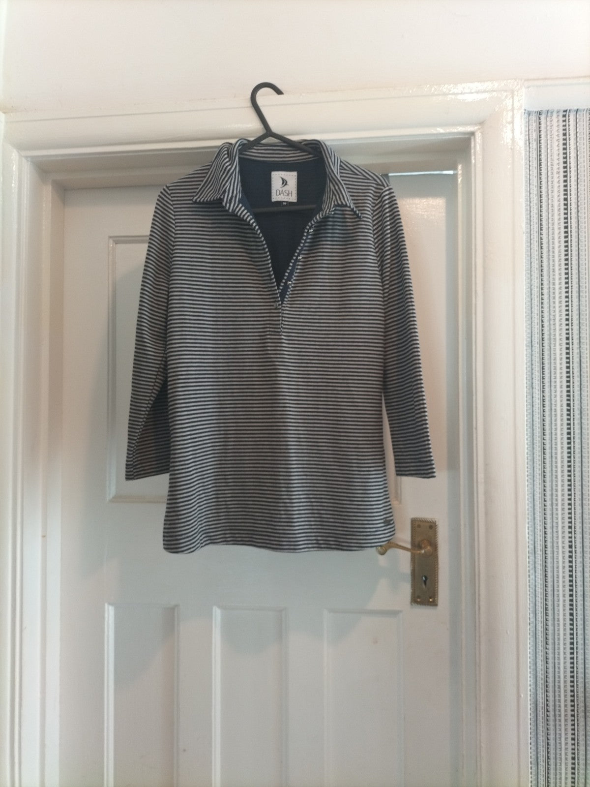 Ladies Long Sleeved Top Size 10 Dash
