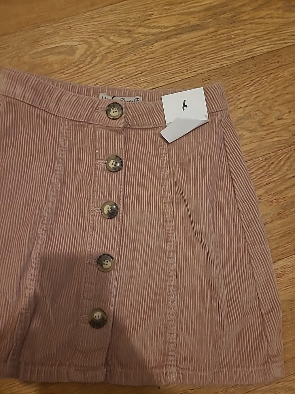 Brand New Ladies Denim&Co Size 6 Light Pink Short Skirt