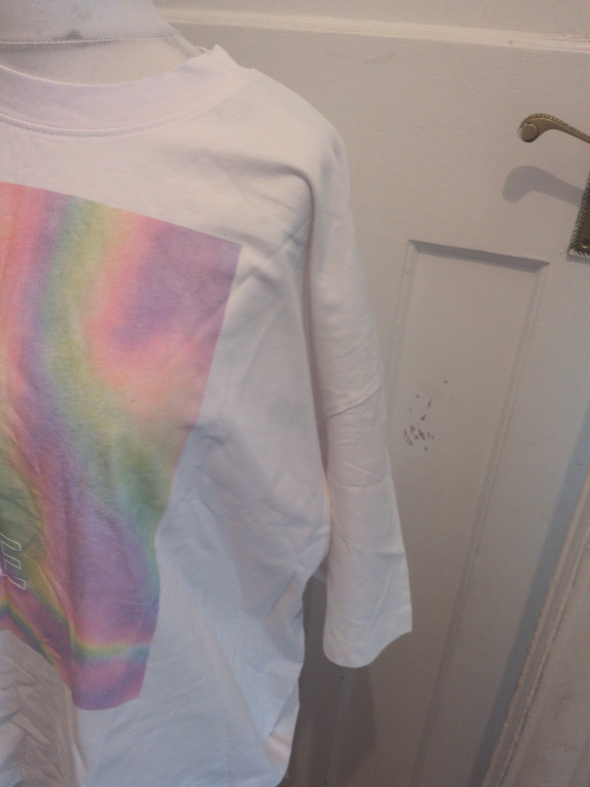 Tu 20 Boxy Fit White "Love" Short Sleeve T-shirt