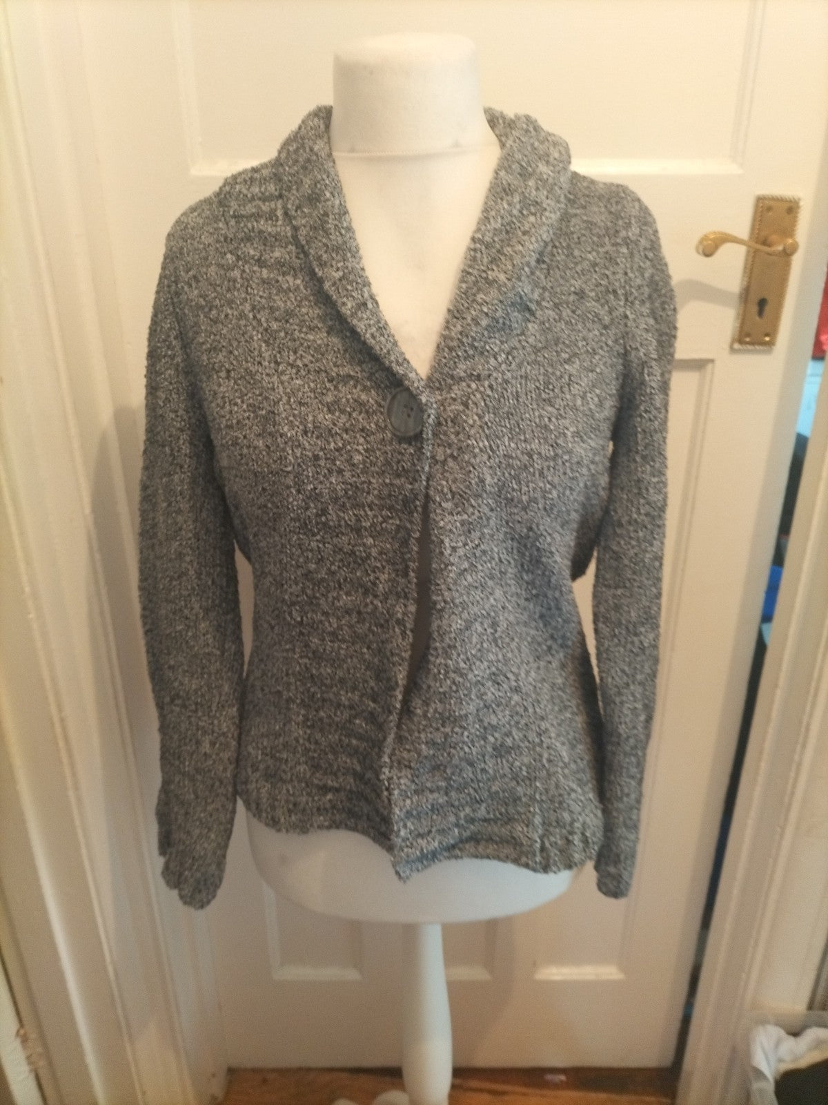 Ladies Tweeds Size Small Grey Tones Long Sleeve Cardigan