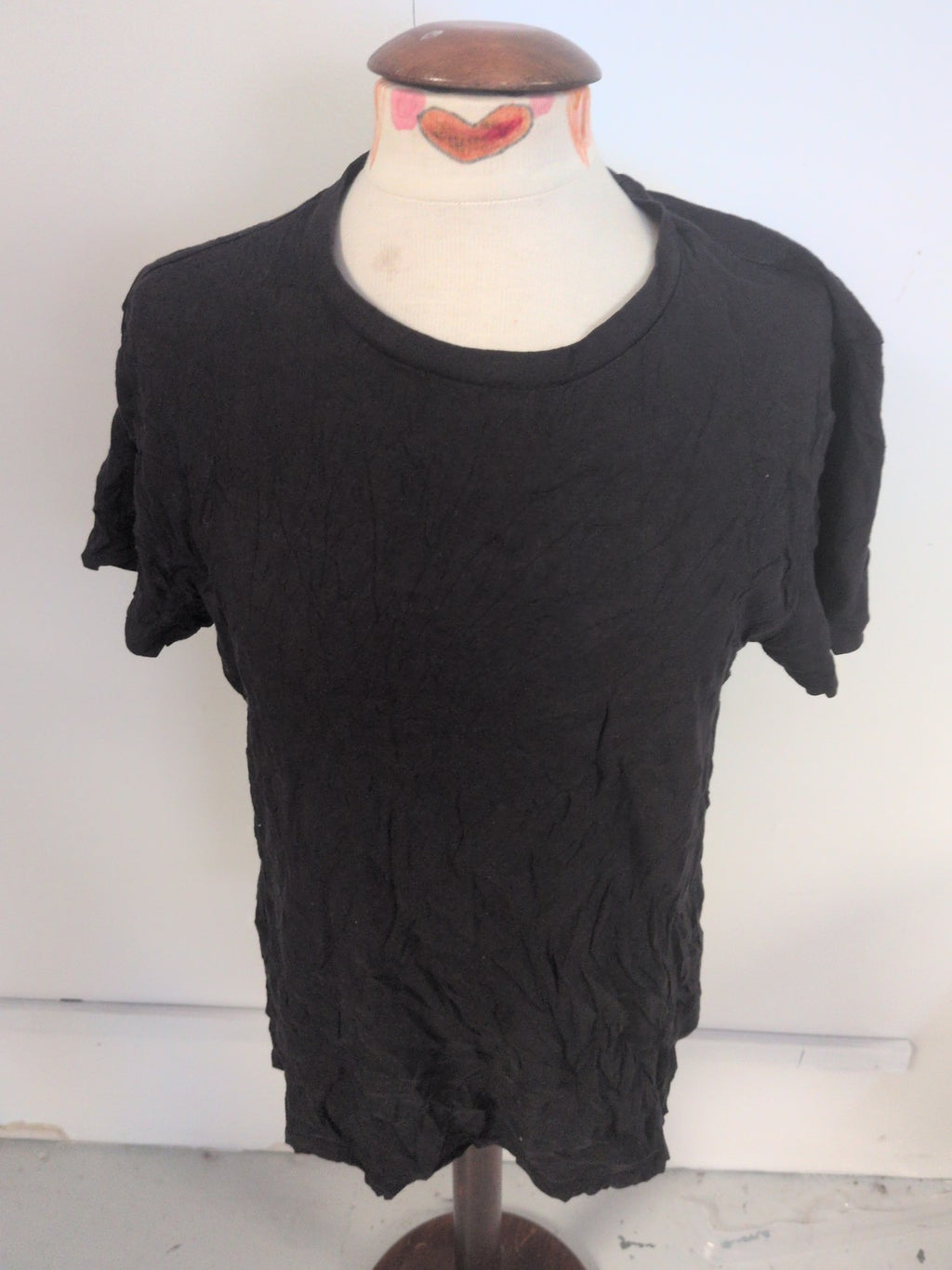Divided Medium Black Short Sleeve T-shirt