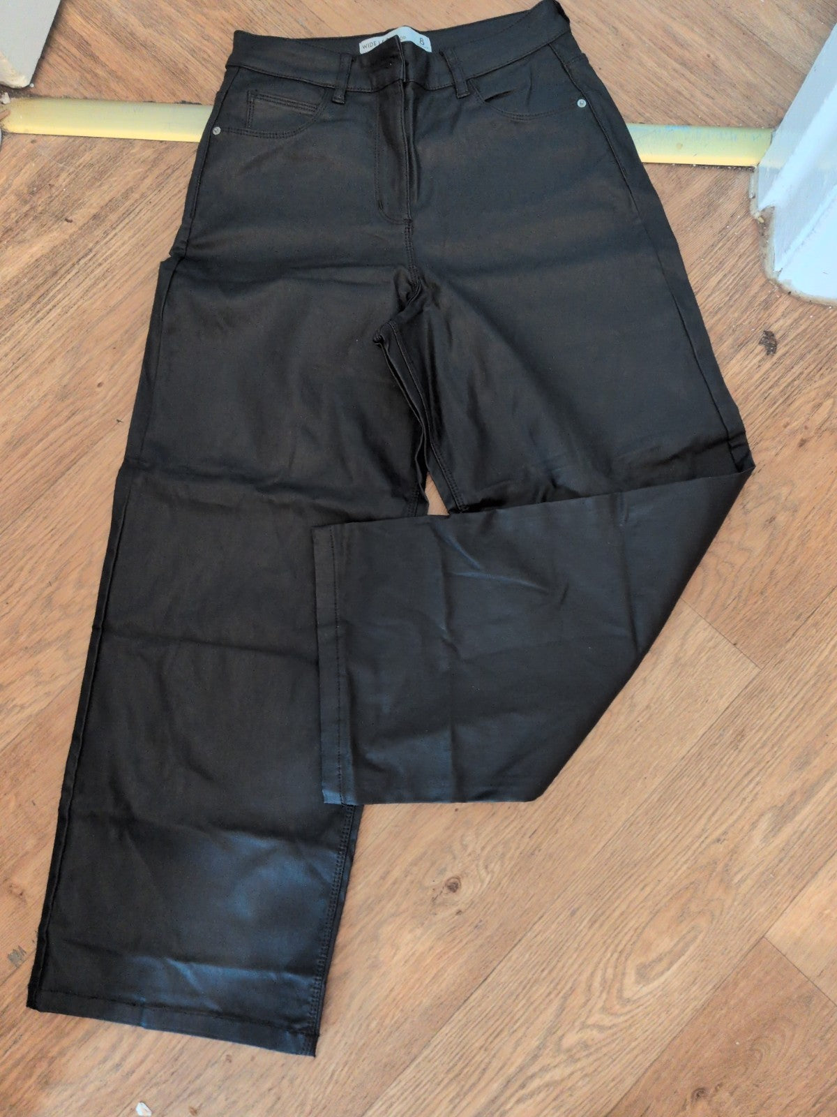 Next 8R Wide Leg High Rise Crop Pleather Trousers