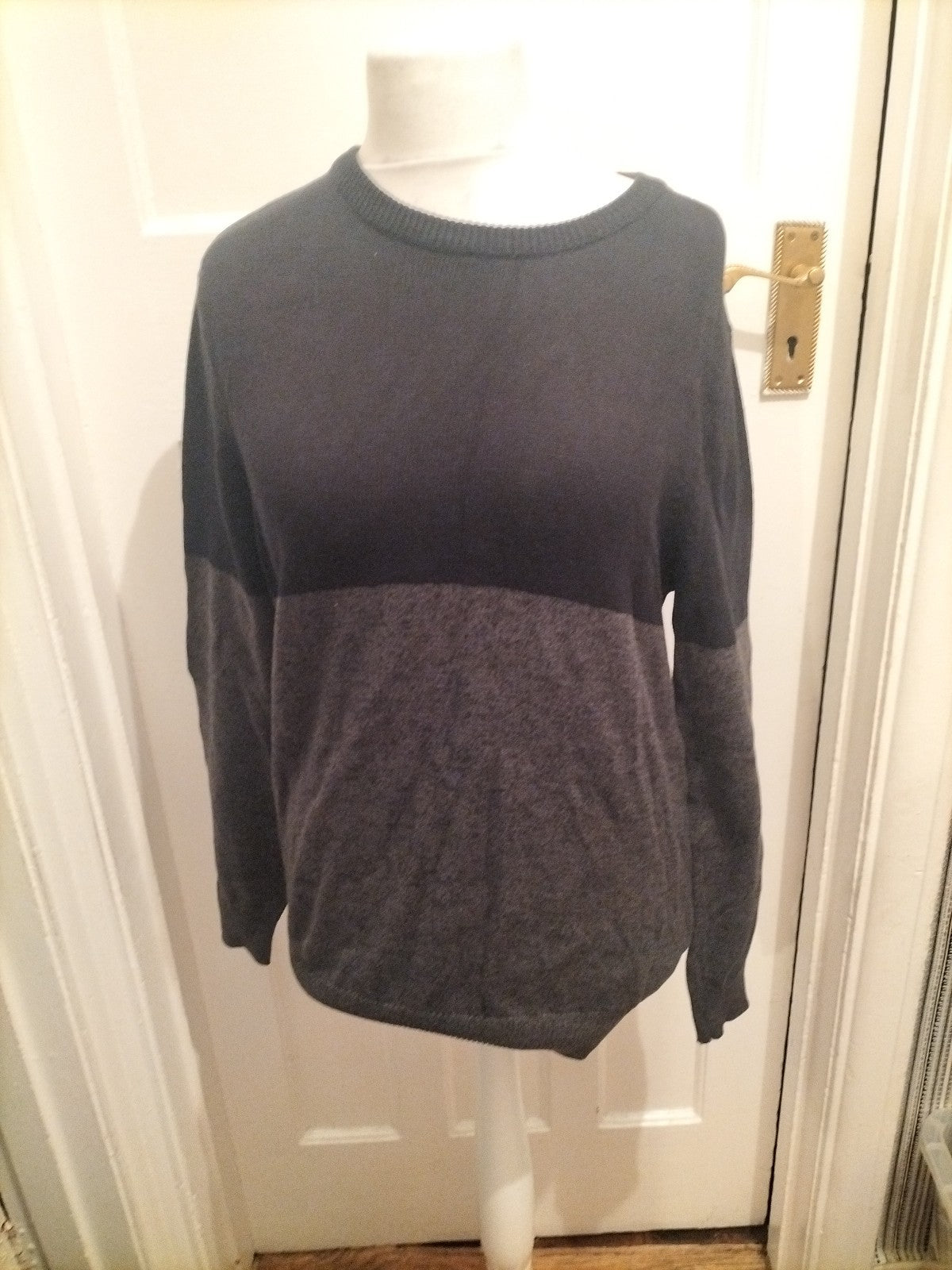 Mens Maine New England Size M Black And Grey Long Sleeved Pullover Jumper