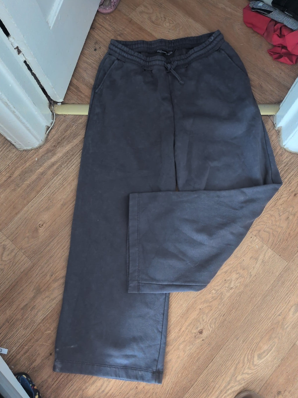 Nutmeg 18 Charcoal Grey Straight Leg Jogger Elasticated