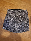 Ladies Capsule Size 20 Black And White Patterned Skirt