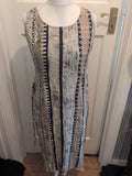 Classic Woman 16 Borg Grey Black Patterned Sleeveless Dress