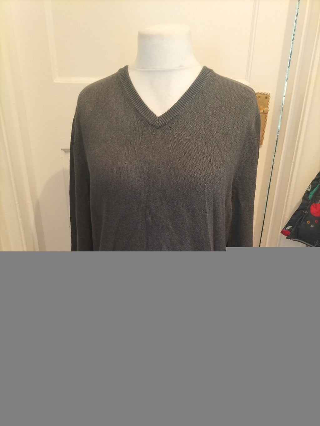 Mens Maine Size Medium Dark Grey Long Sleeve Jumper