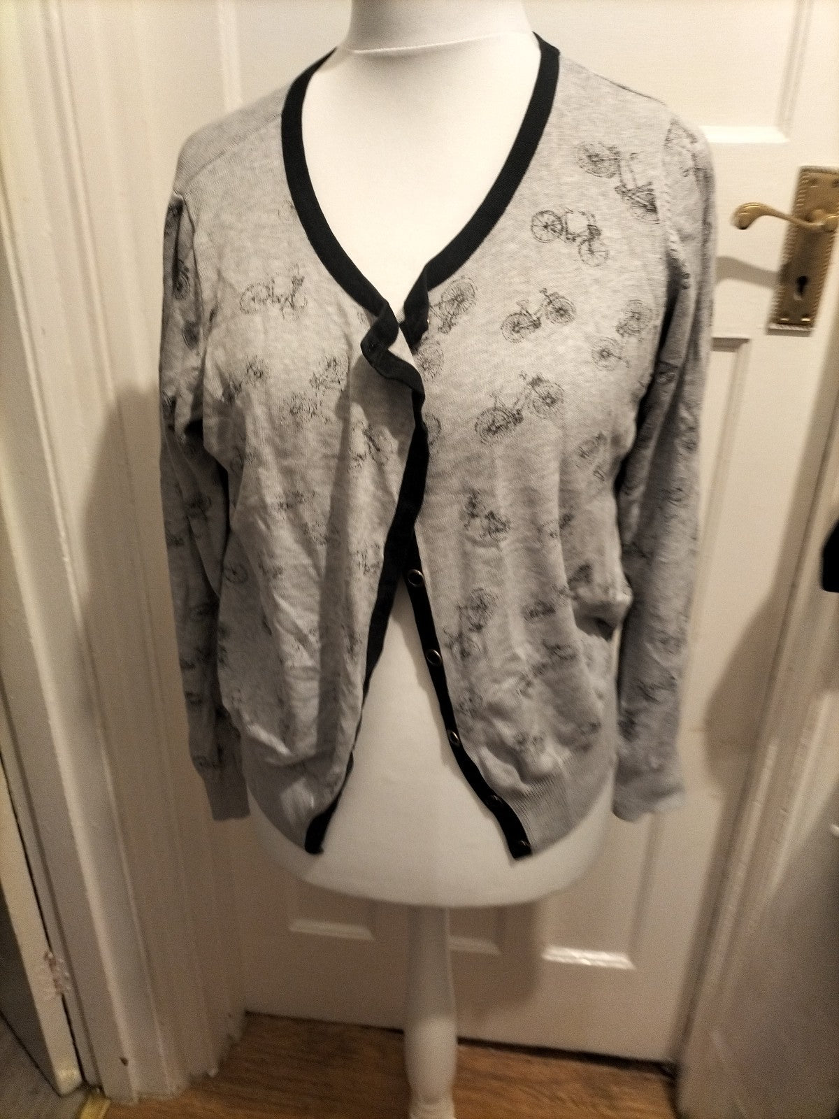 Ladies F&F Size 20 Grey "Bike Buttoned Cardigan