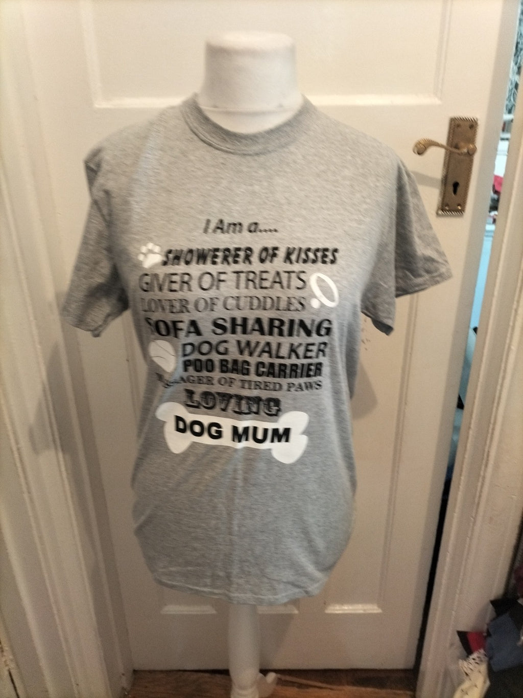 Ladies Gildan Size M Grey Dog Mum Printed T-shirt
