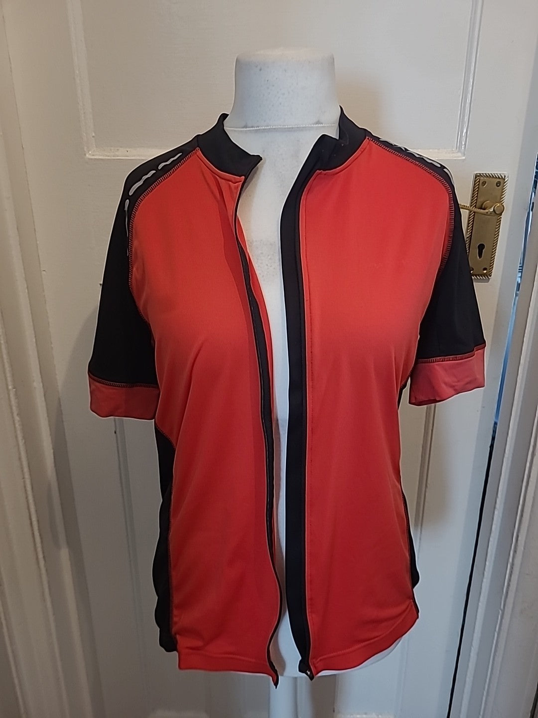 Mens Boardman Size XL Red And Black Cycling Jersey