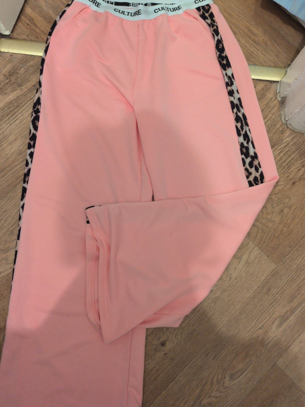 Large Pink Wide Leg Straight Leg Trousers