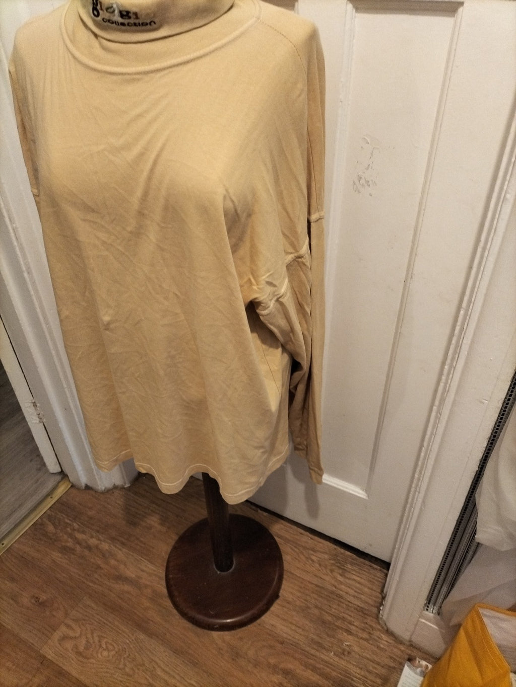 Mens Giorgio Size L/XL Sand High Neck Tshirt