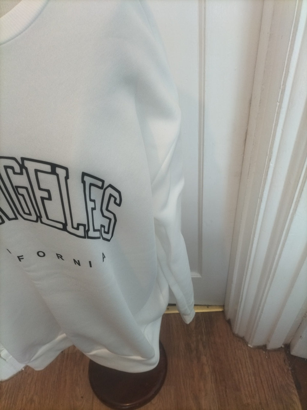 Ladies Size 4XL White Los Angeles Pullover Jumper