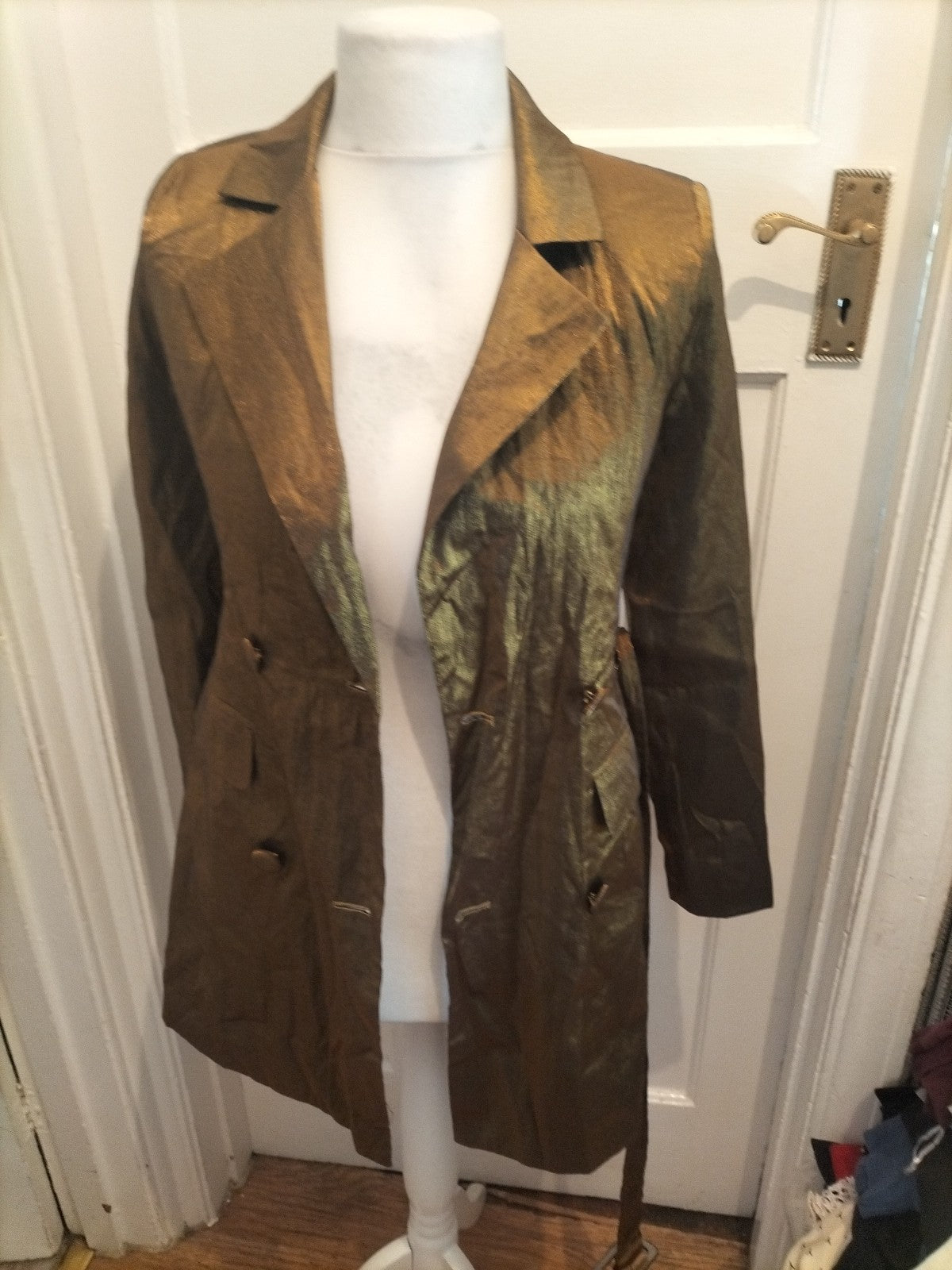 Ladies Nasty Gal Size 6 Gold Shimmer Lined Padded Blazer