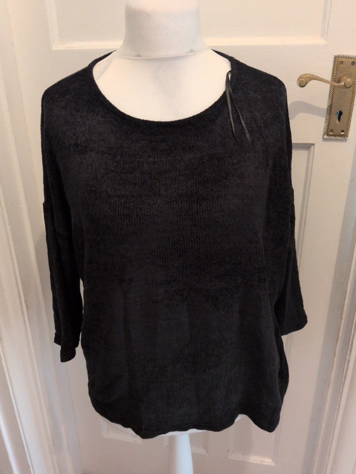 Tu 18 Black Half Sleeve Jumper