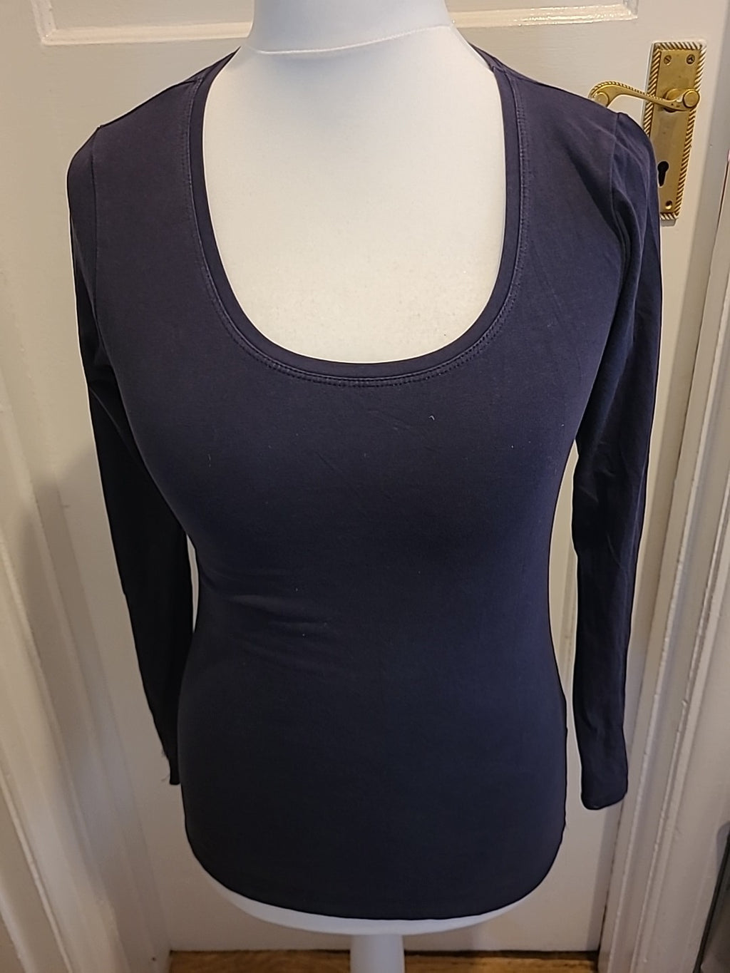Ladies Primark Size 12 Navy Stretchy Long Sleeved Tshirt(slight Fading)