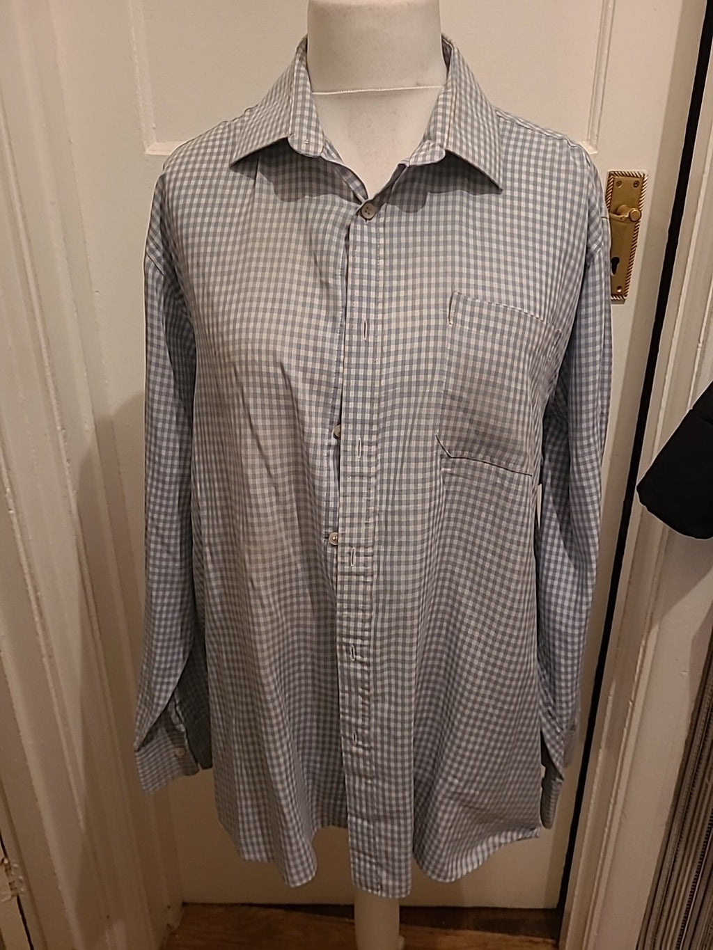 Mens B&W Size 17.5 Blue Check Long Sleeved Shirt