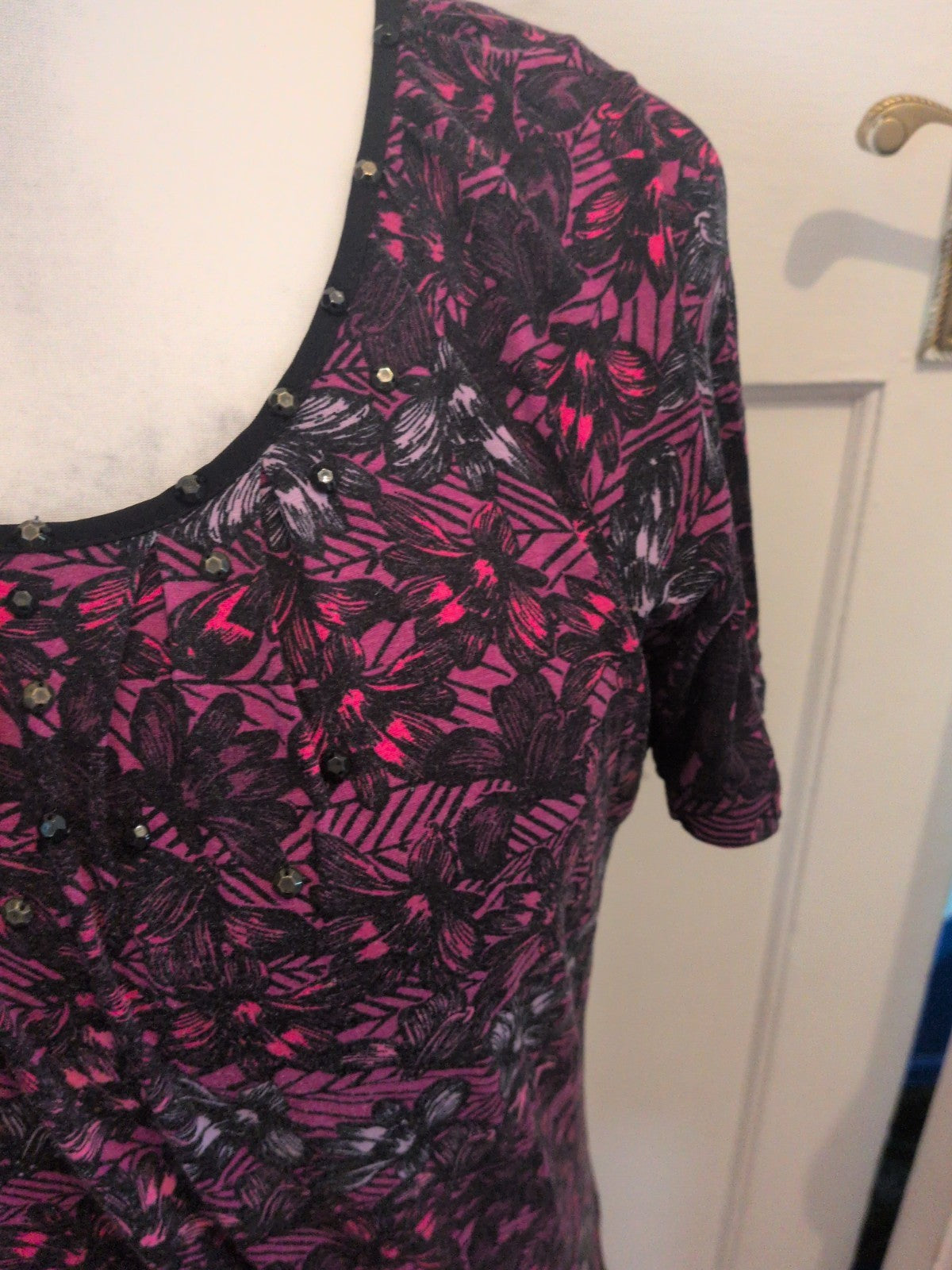 Ladies Per Una Size 12 Black And Purple With Studs On The Neck Line Short Sleeve