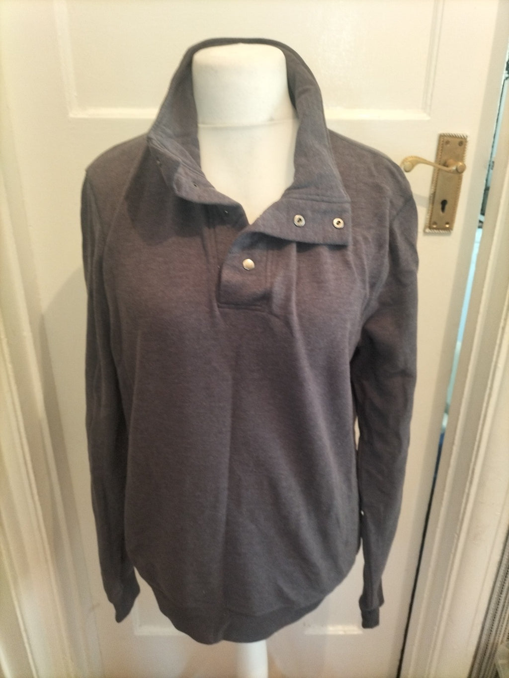 Mens Urban Beach Size M Dark Grey Collared Jumper