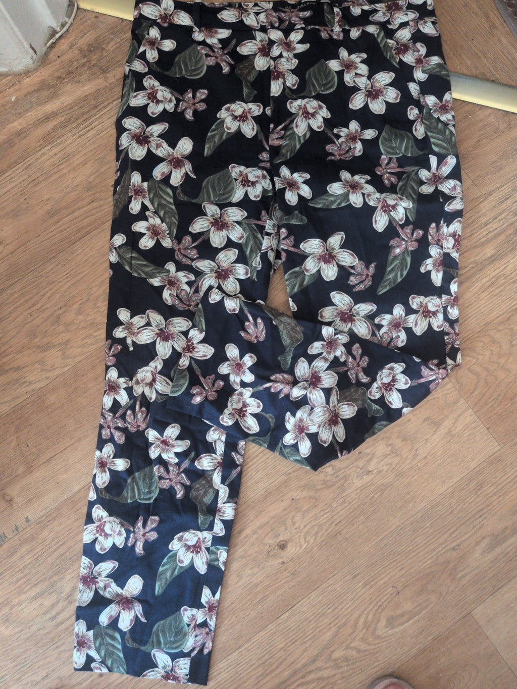 Zara Basic 14 Navy Floral Trousers Chino