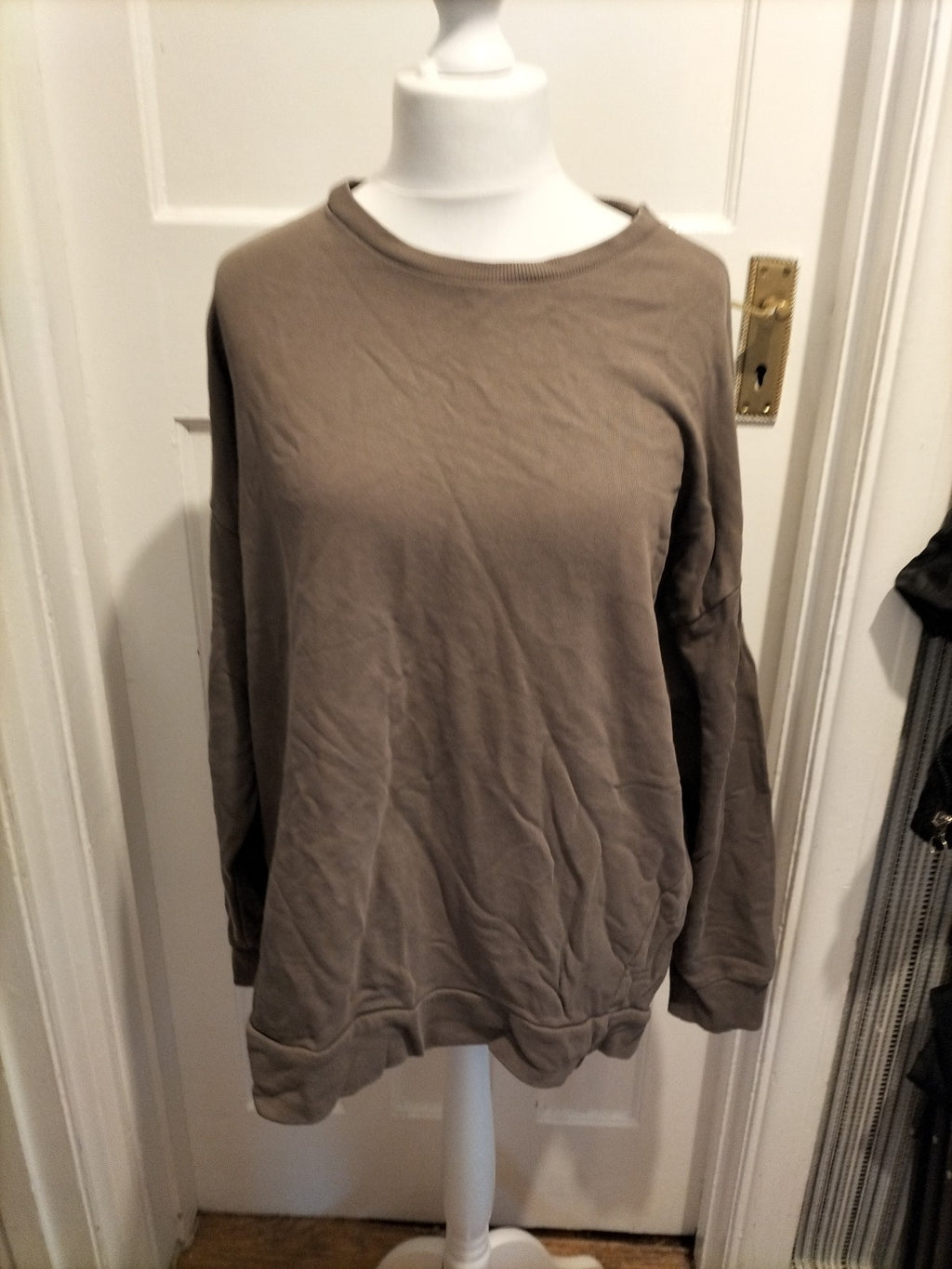 Ladies Tu Size XL Brown Long Sleeved Pullover Jumper