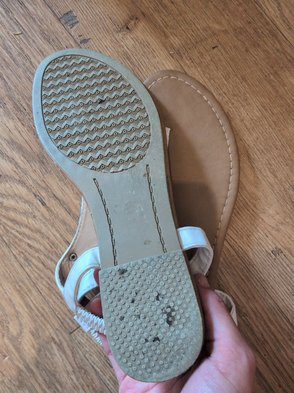 Ladies Size UK 6 Sandal White Pattern