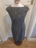 Ladies Maggy London Size 8 Grey Black Sleeveless Dress