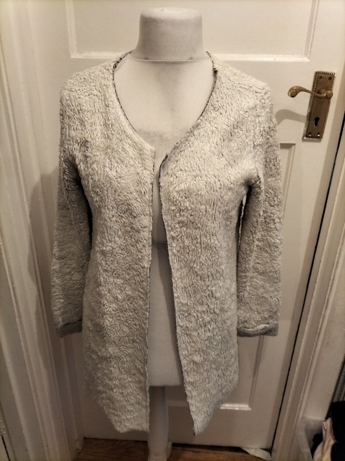 Topshop 12 White Fluffy Long Sleeved Cardigan Open