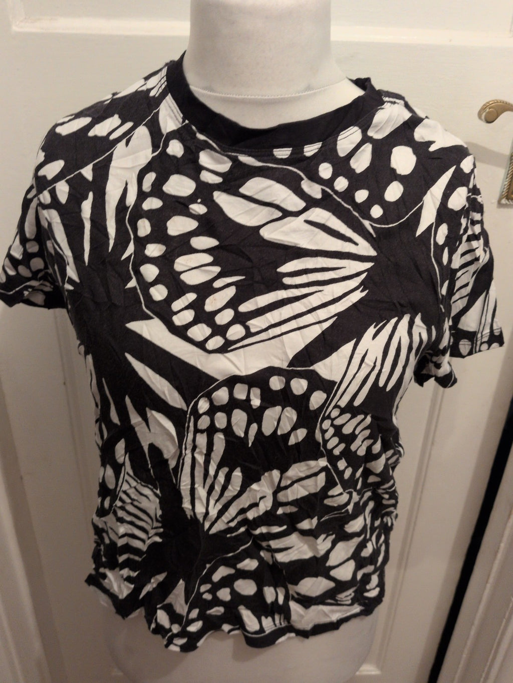 Next 16 White/Black Short Sleeve T-shirt