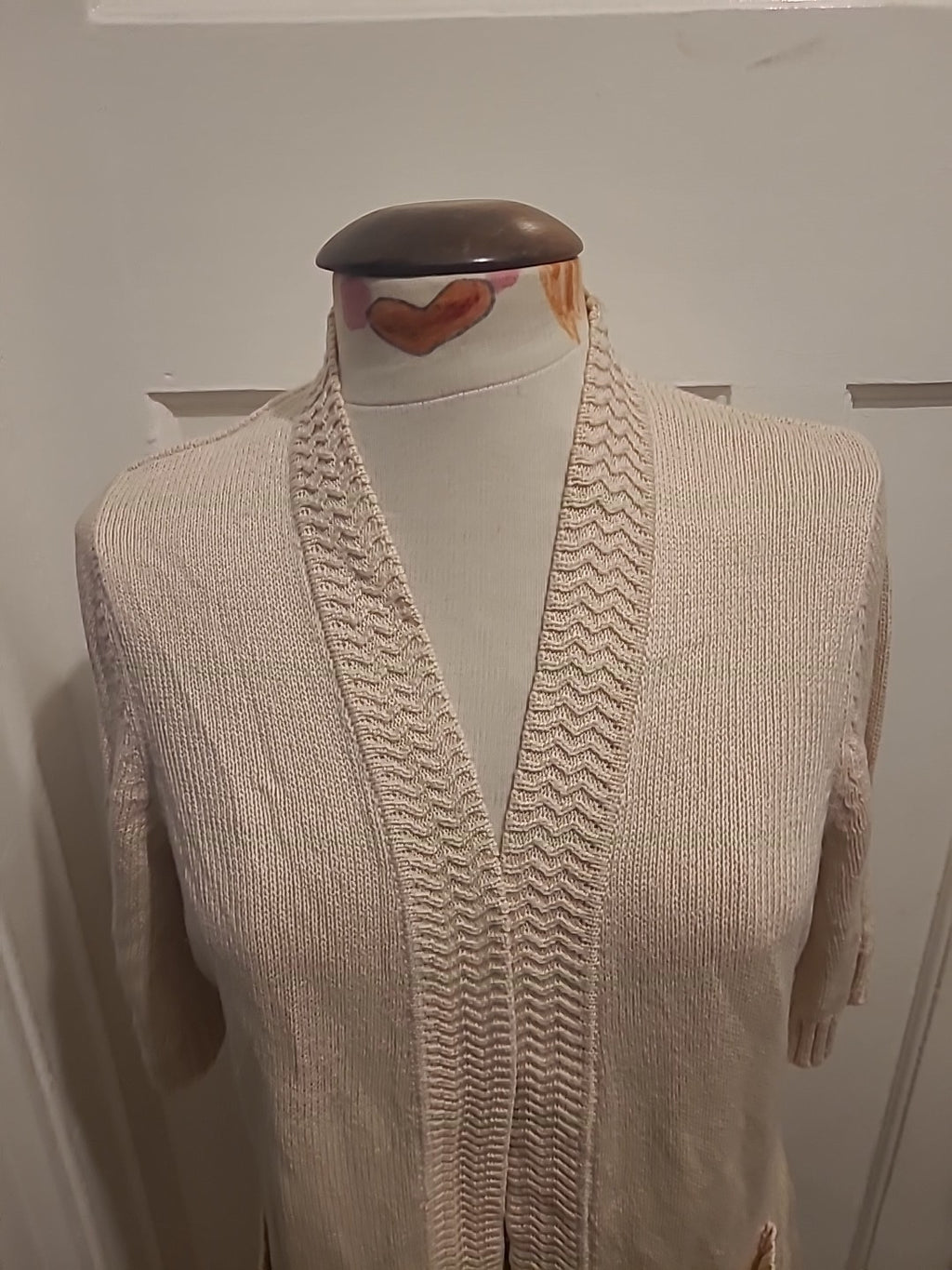 Ladies E-Vie Size 16 Light Beige Short Sleeved Cardigan