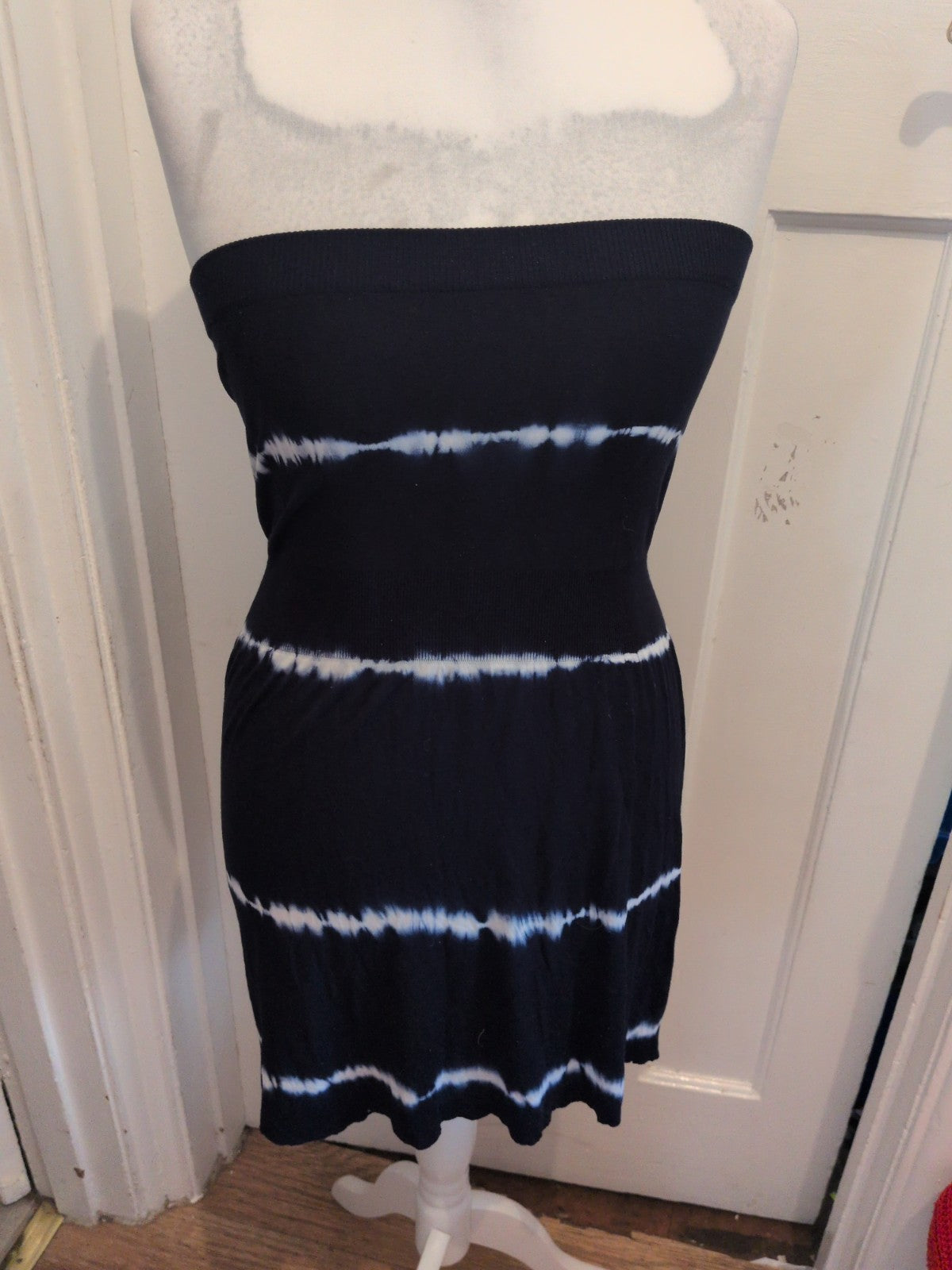 Brand New Ocean Club Navy And White Sleeveless Strapless Dress