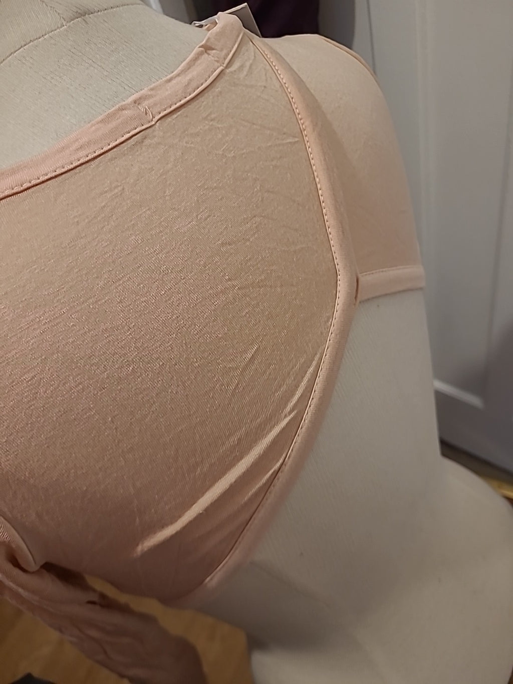 Brand New Ladies Missguided Size 10 Pink Wrap Back Crop Top