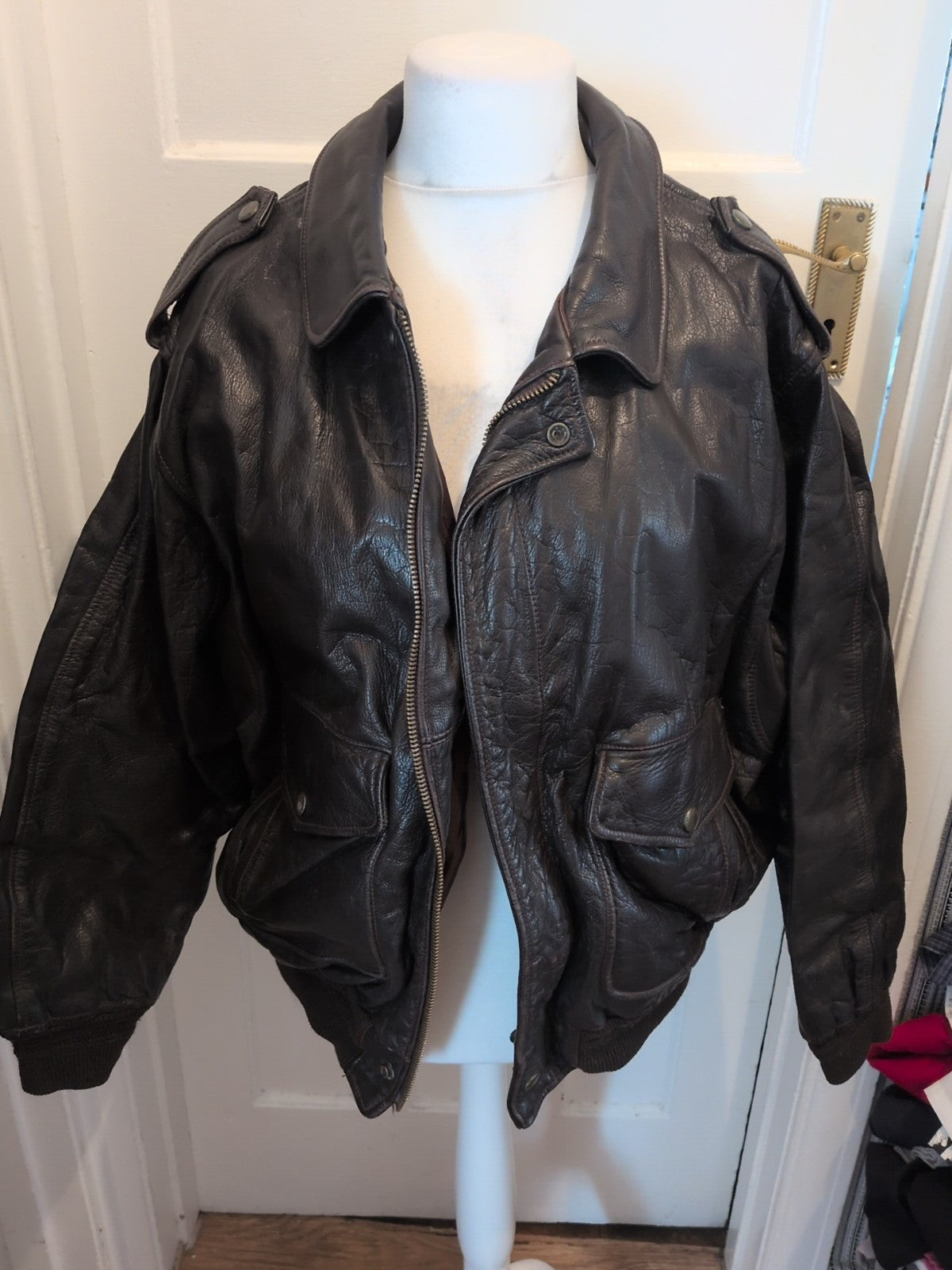Mens Vera Pelle Size Large Brown Faux Leather 100% Viscose Very Heavy ...