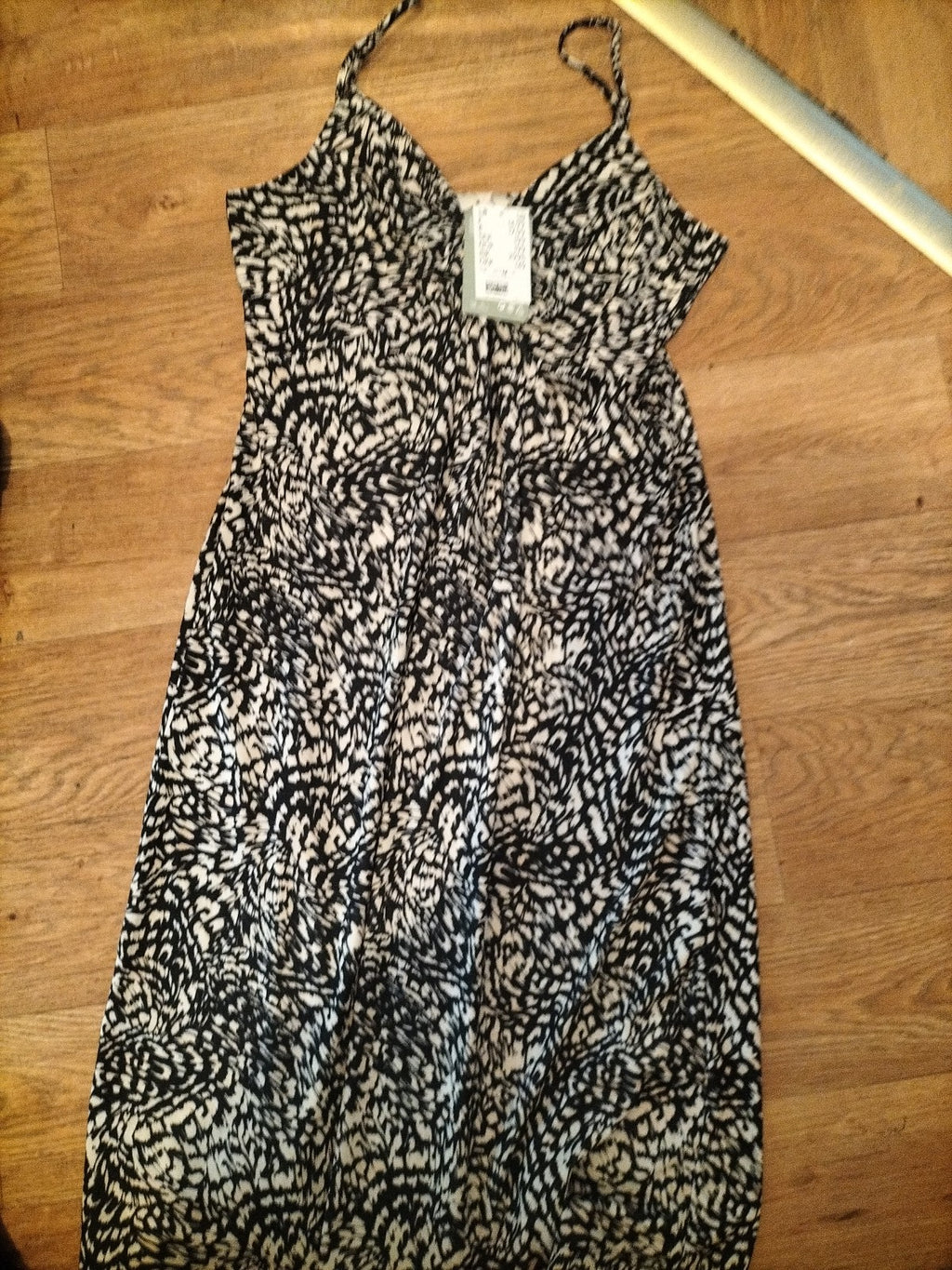 Brand New Ladies H&M Size M Black And Ivory Sleeveless Dress