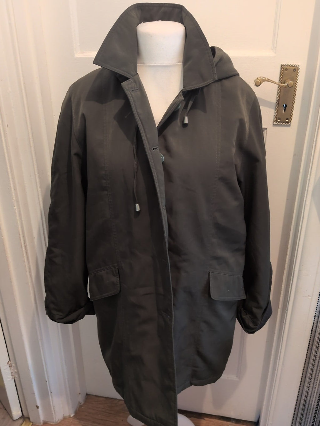 Holmewood 14 Green Lined Long Sleeve Coat