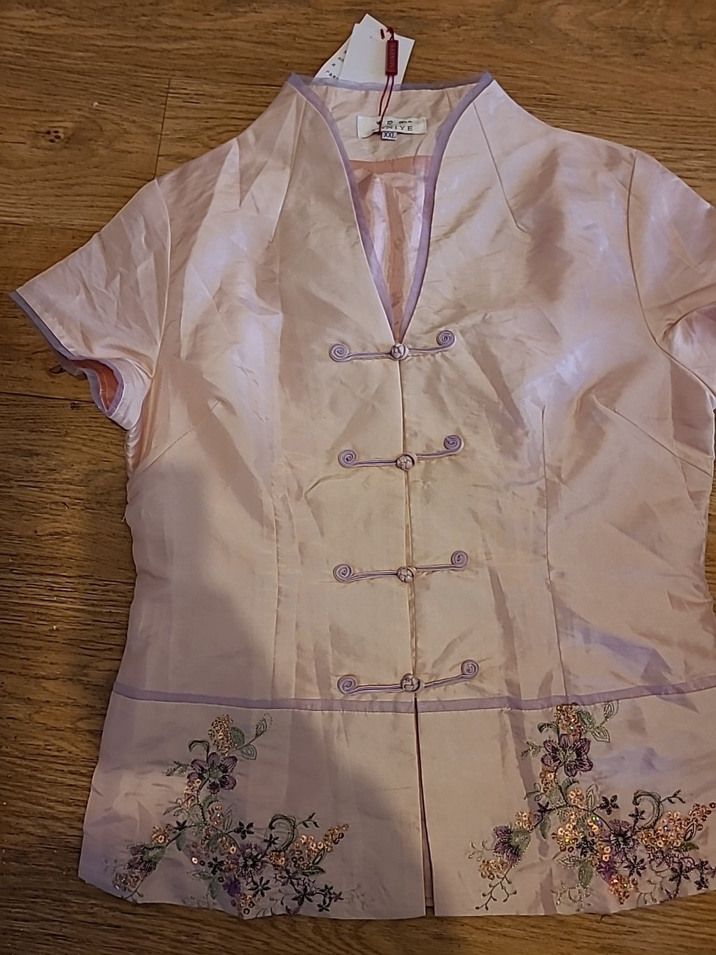 Brand New Ladies Miniye Size 2XL Pink Blouse(Japanese Style)
