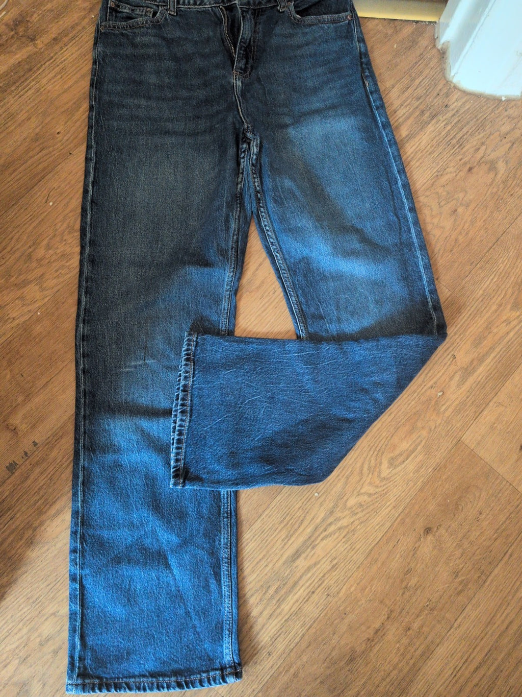 Ladies Denim&Co Size 10 Indigo Colour Straight Jeans