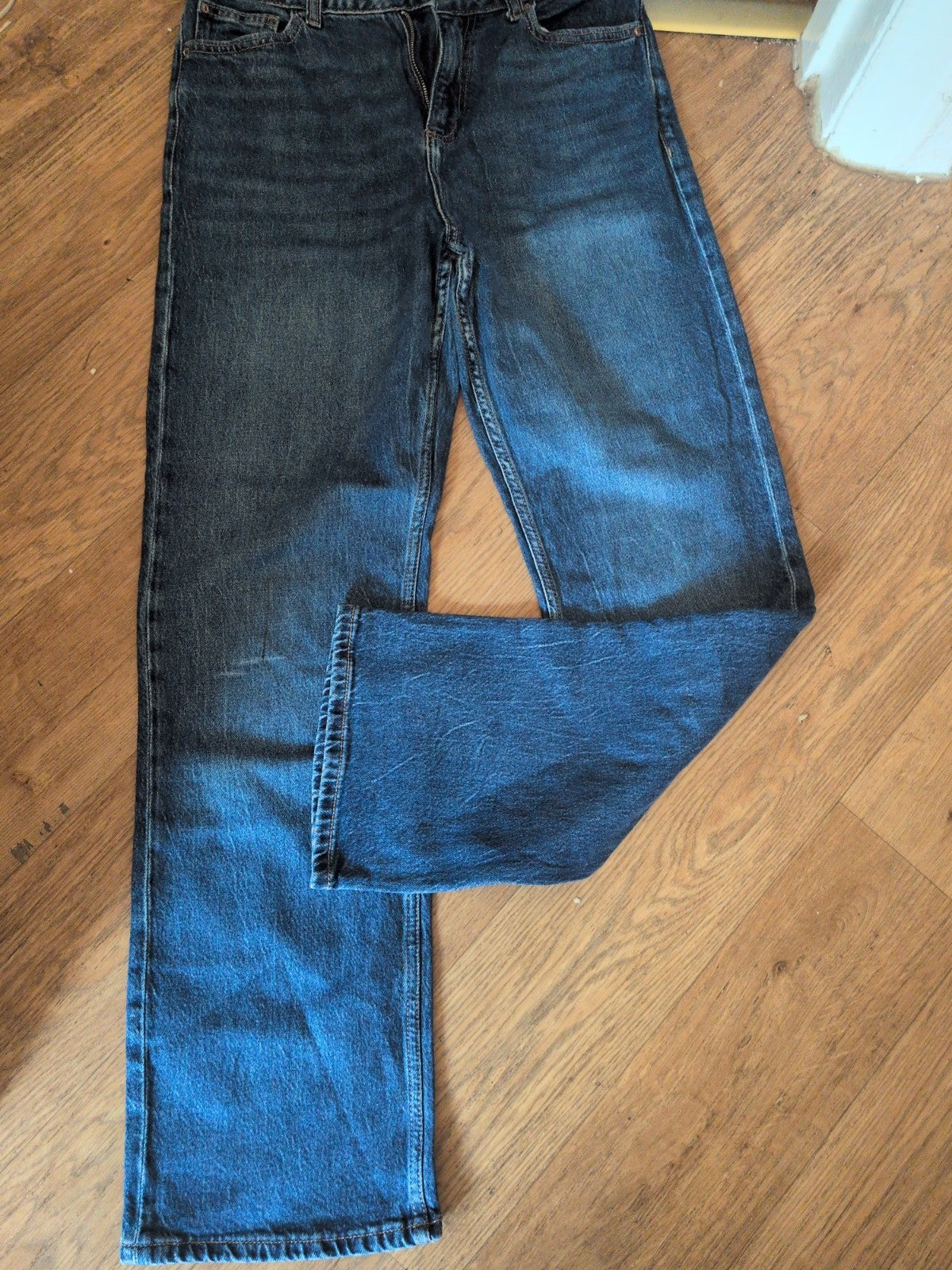 Ladies Denim&Co Size 10 Indigo Colour Straight Jeans