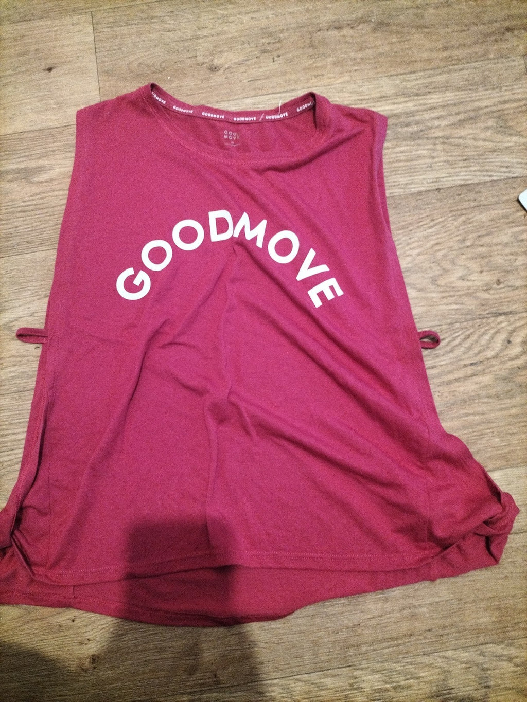 Ladies Goodmove Size 10 Hot Pink Split Sides Tshirt