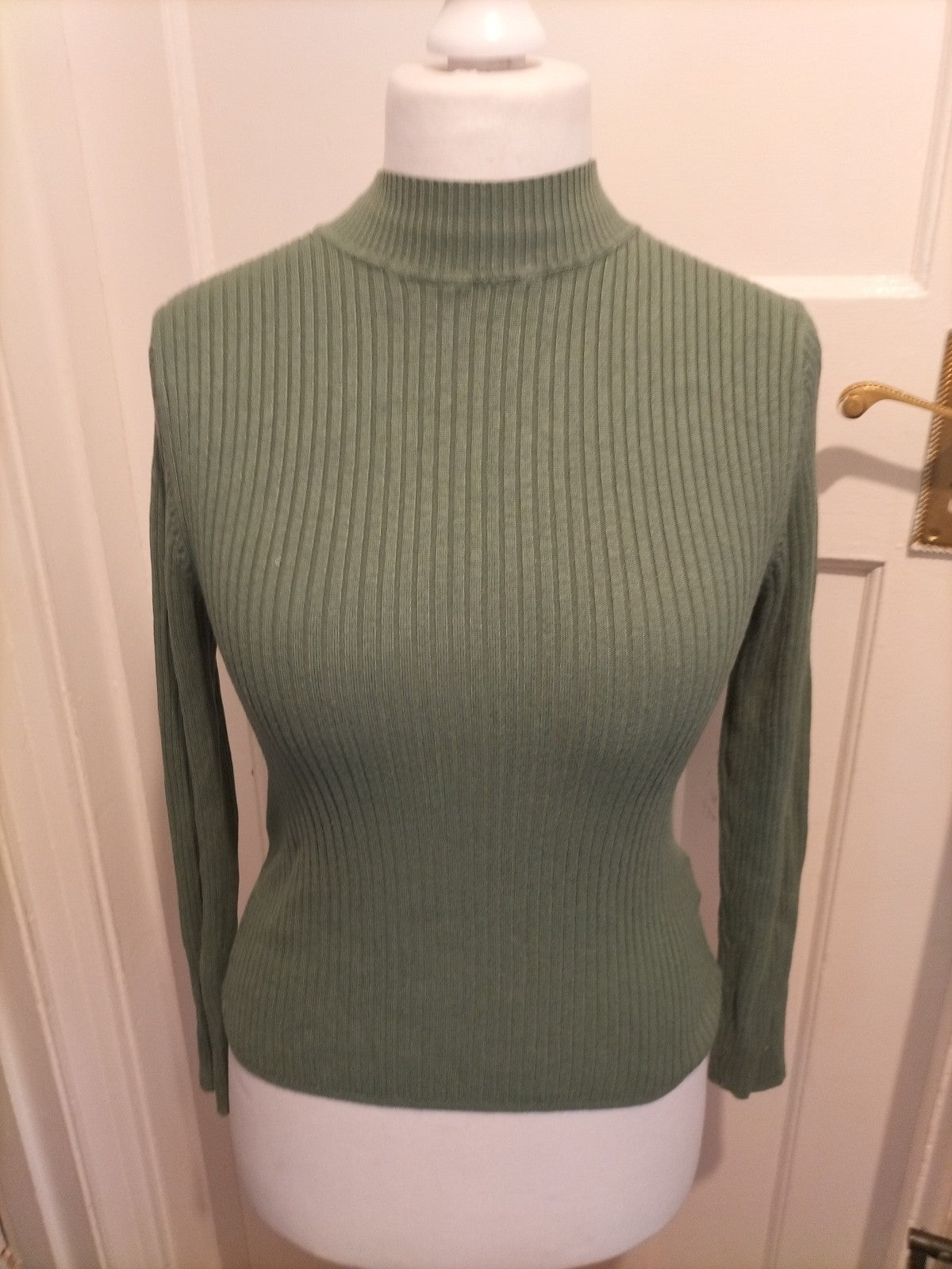 Ladies Sage Green Jumper Size Small Primark Ribbed