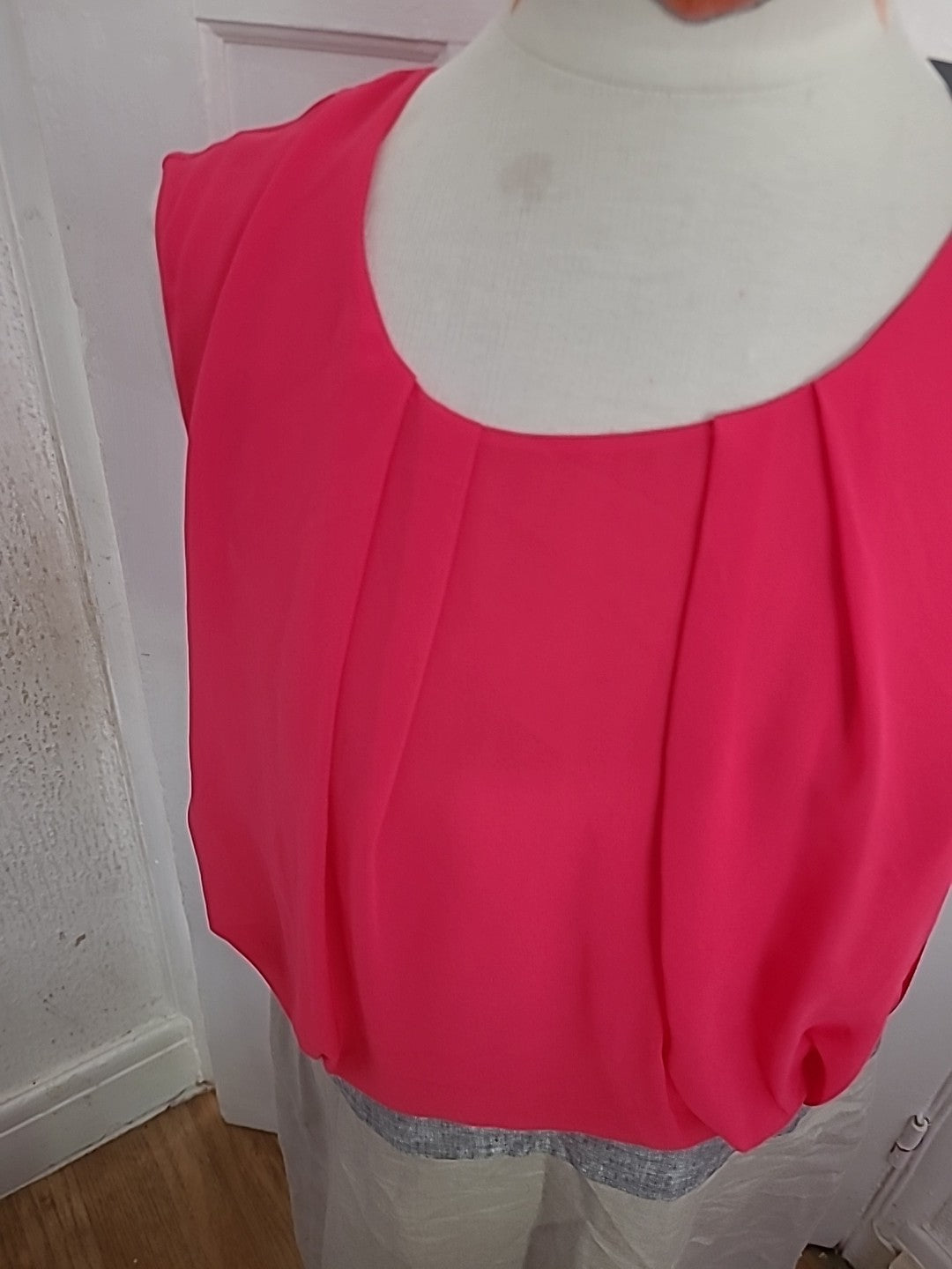 Brand New Ladies Papaya Size 16 Pink/Beige Sleeveless Dress