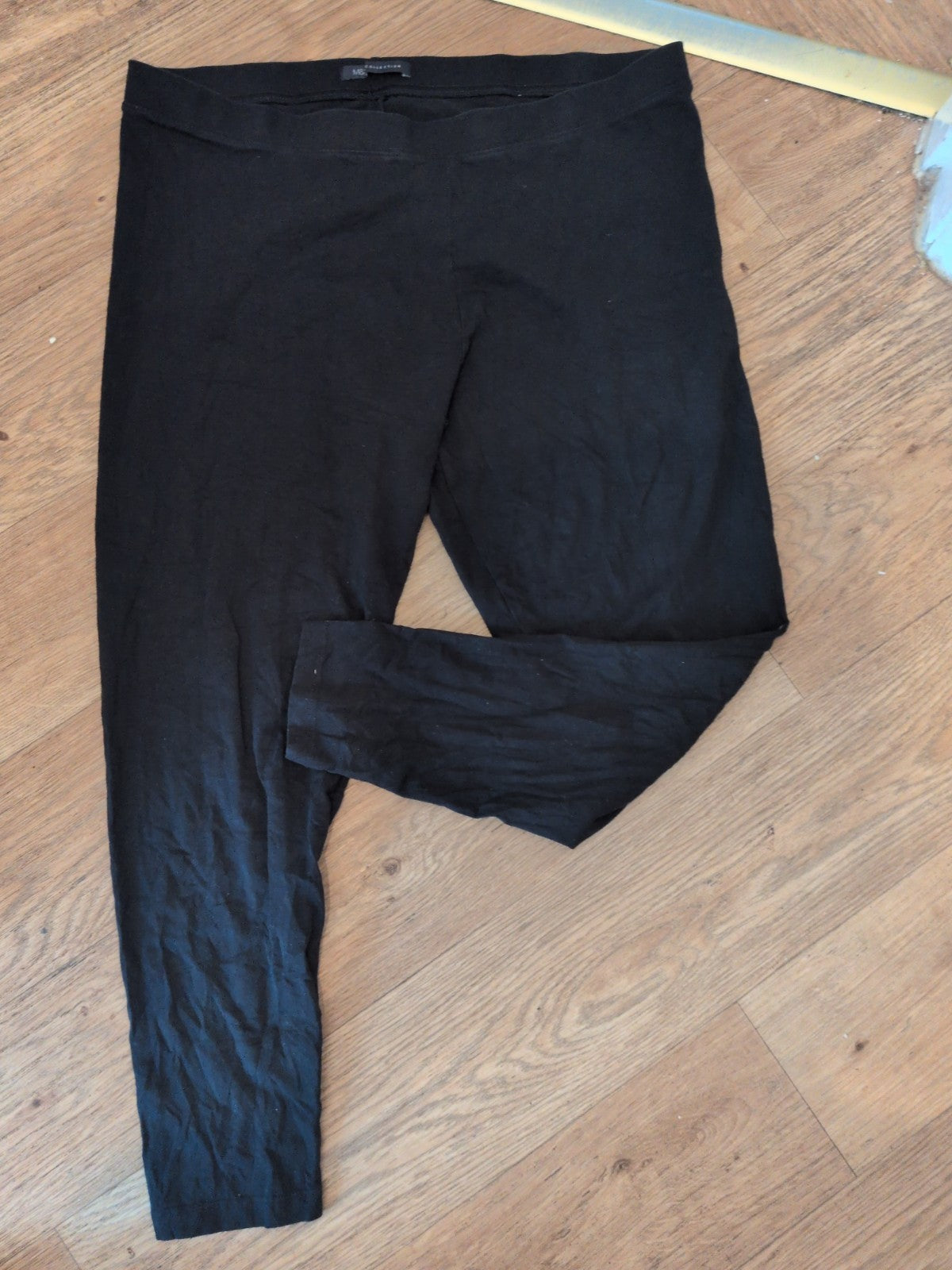 Ladies Marks And Spencer Size 18 Short Black Leggings Ankle