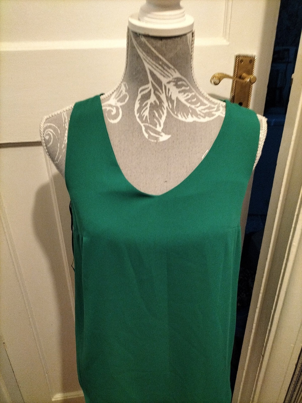 Ladies Peacocks Size 8 Green Blouse