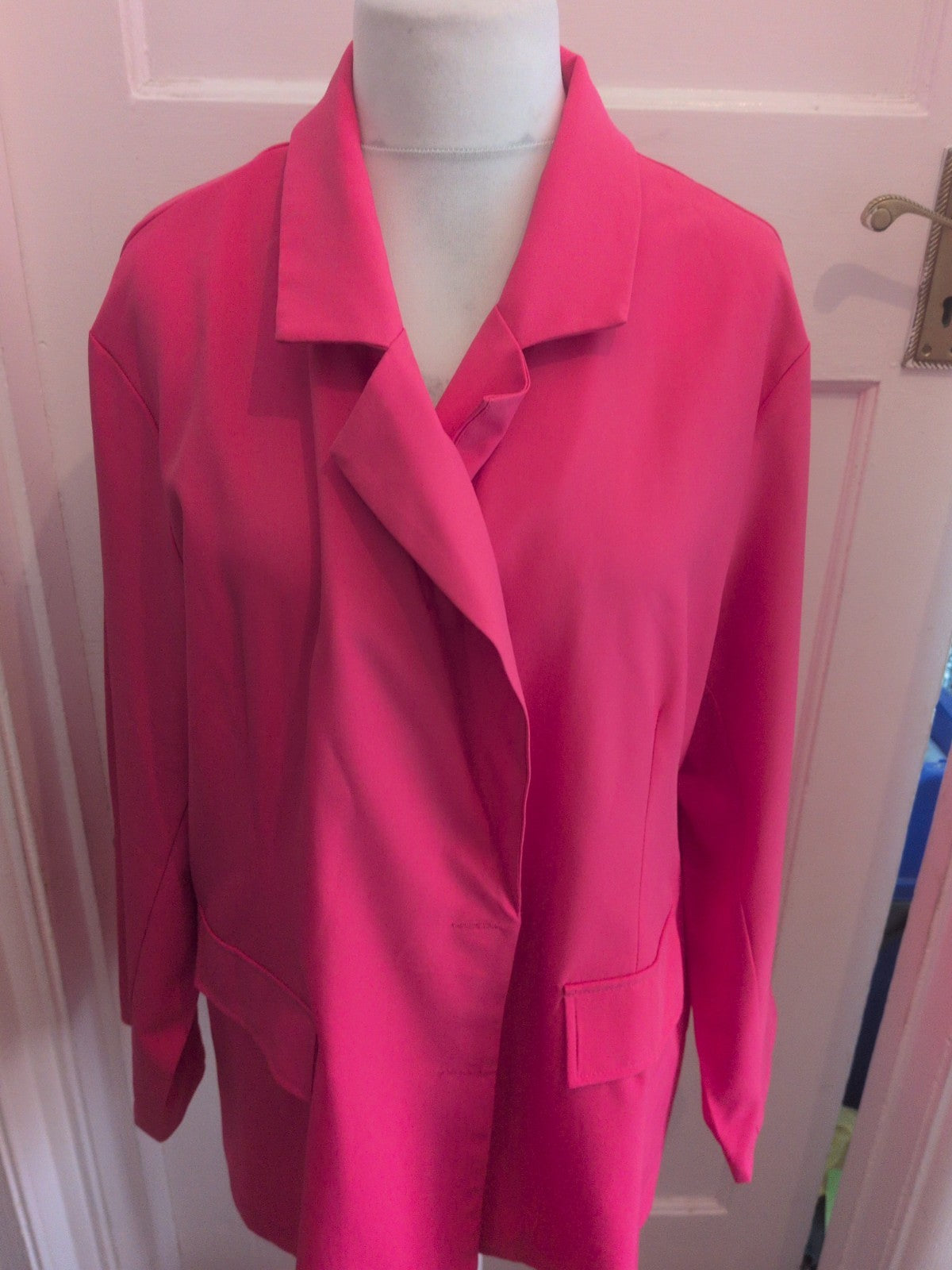 Ladies Cerise Pink Jacket Size 4XL Free Delivery