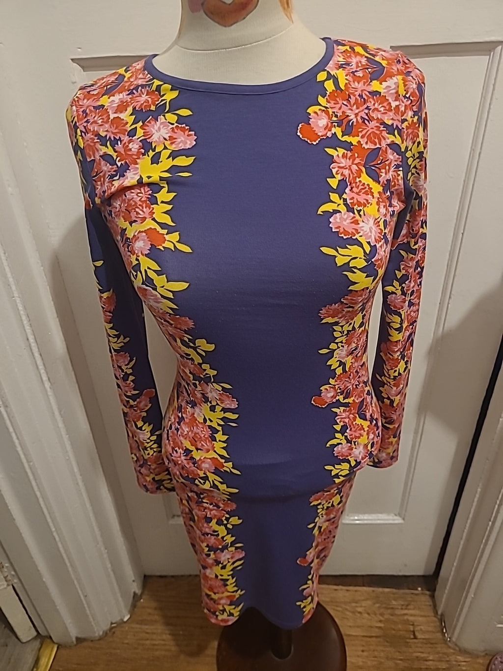Ladies Topshop Size 10 Bright Pink And Purple Floral Bodycon Dress