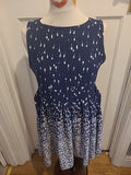 Ladies Tenki Size 12 Navy White Sleeveless Dress