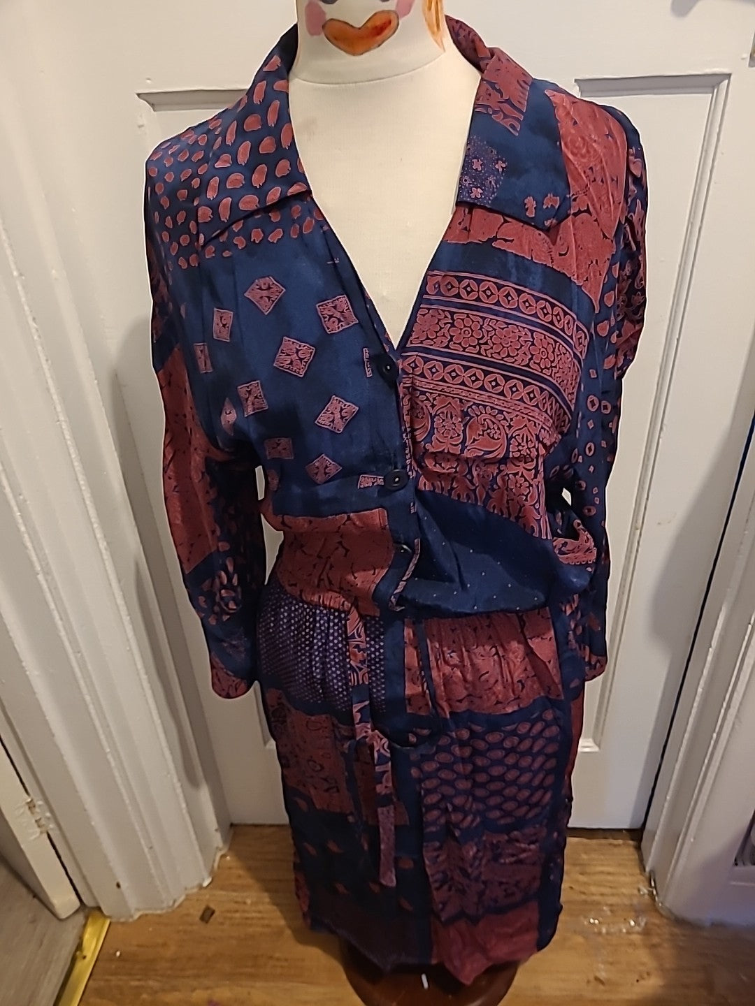 Ladies Size Large Purple/Navy Long Sleeved Fit And Flare Dress