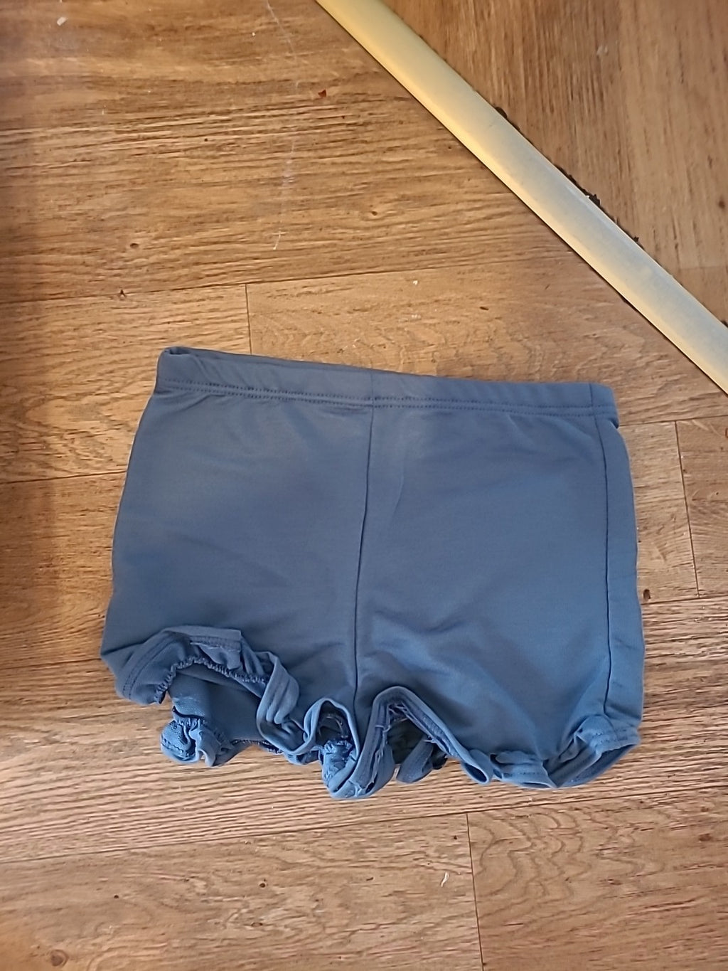 Brand New Boohoo Size 12 Petrol Frill Hem Sweat Shorts