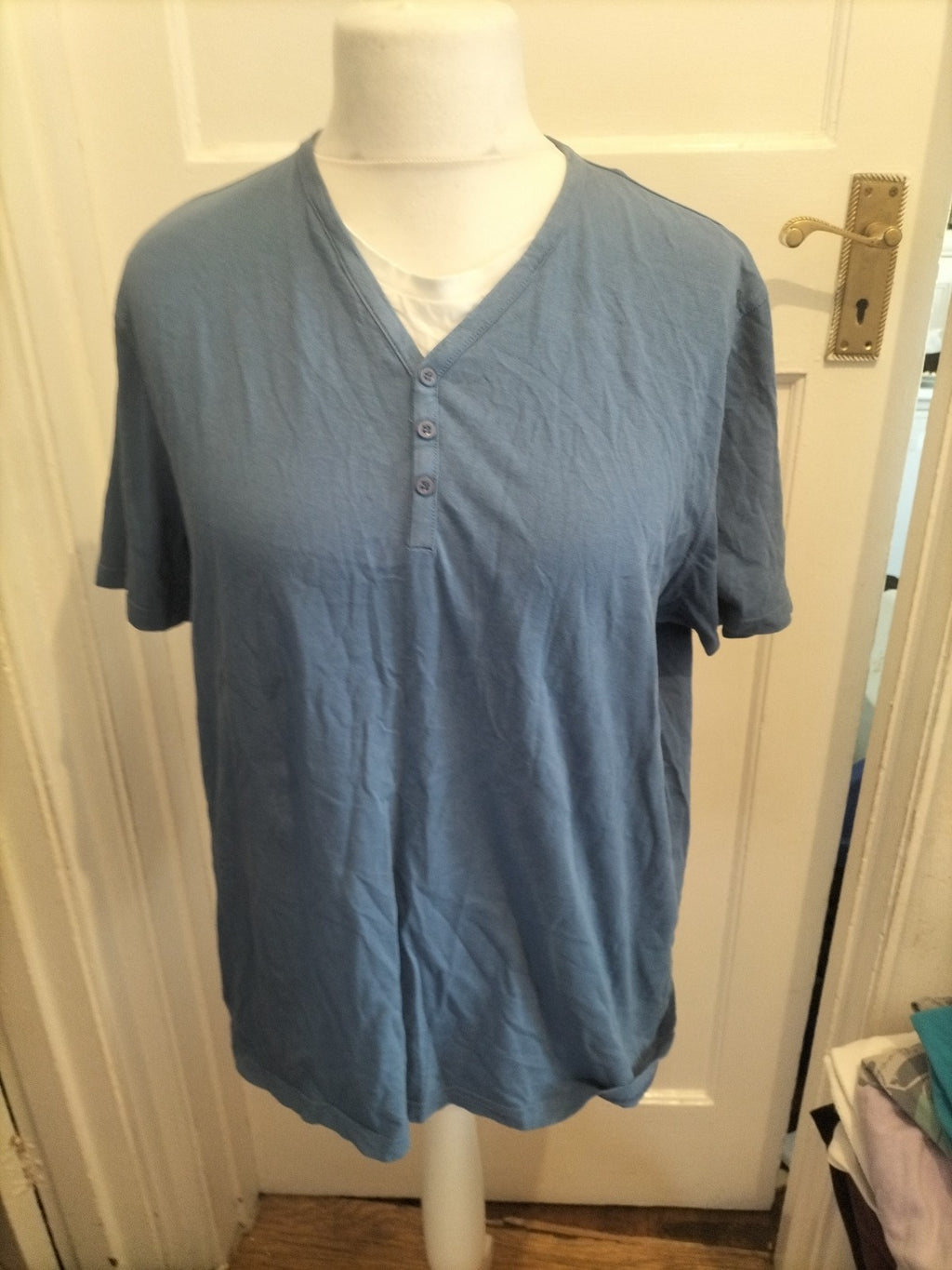 Atlantic Bay Large Blue V Neck Short Sleeve T-shirt